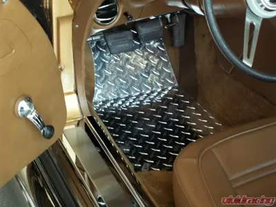 American Car Craft Floor Mats Diamond Plate 2pc Chevrolet Corvette 1968-1982 - ACC-011001